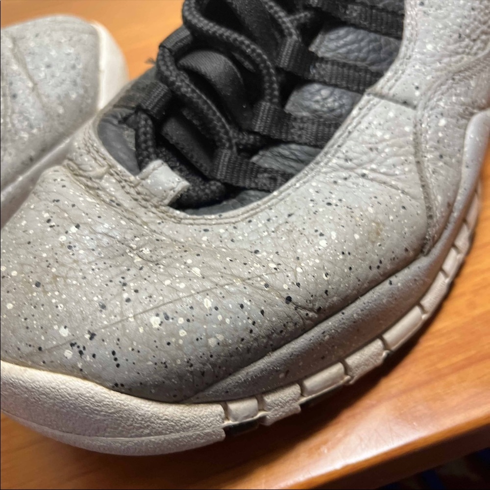 Jordan 10 Cement - Picture 9 of 11